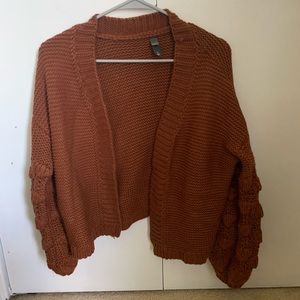 Adorable boutique bubble sleeve sweater!!!